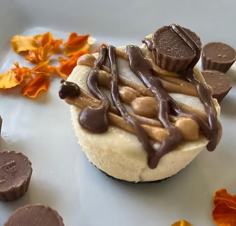 Peanut Butter Chocolate Cheesecake